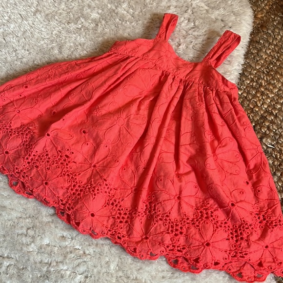 🌺 baby gap eyelet dress - Picture 2 of 4